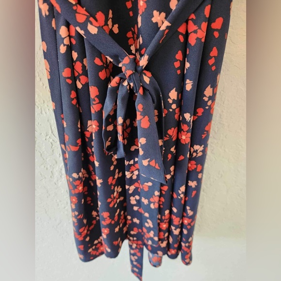 LOFT Blue & Red Floral Faux Wrap Dress Size 14 - Picture 7 of 7